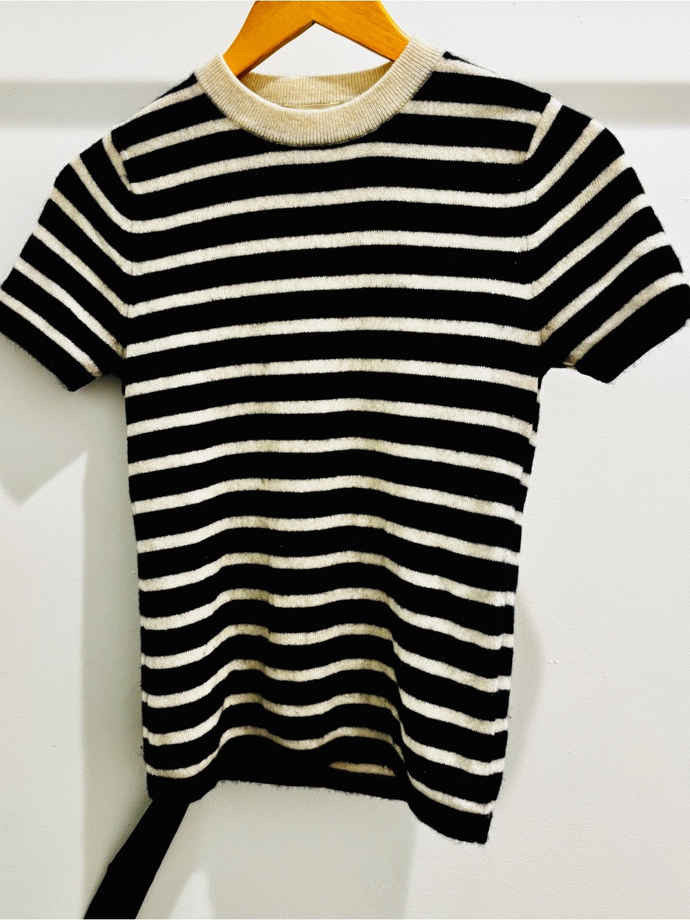GUC Demylee Navy White Striped Cashmere T-Shirt, XS
